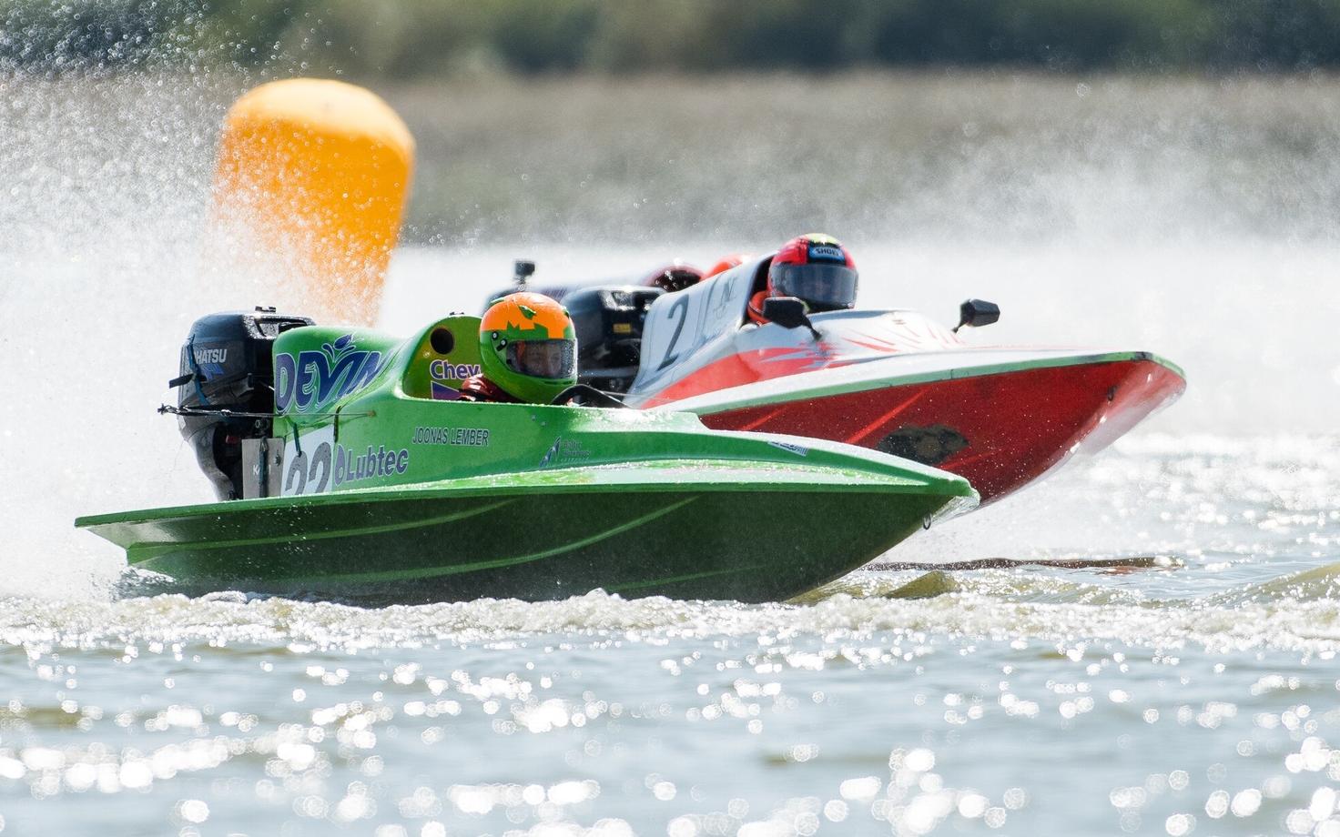 GT-15 klassis sõitvad Joonas Lember ja Kalvin Thomas Royster