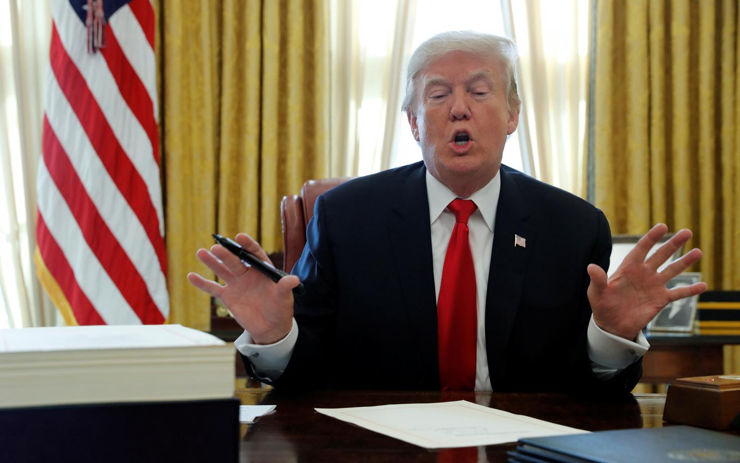 President Trump Valges Majas.