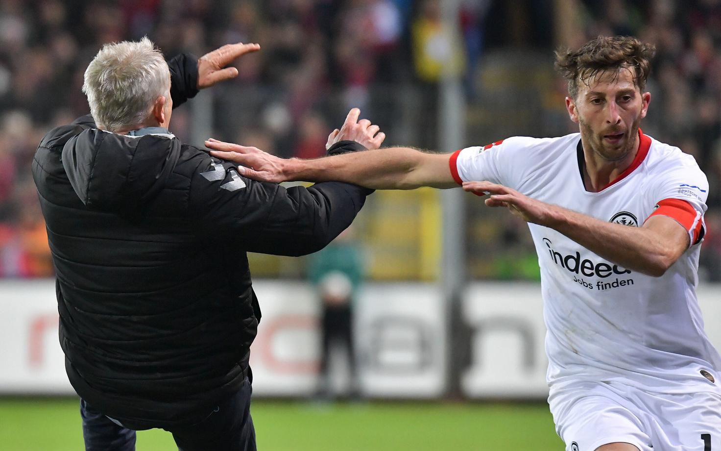 Christian Streich ja David Abraham