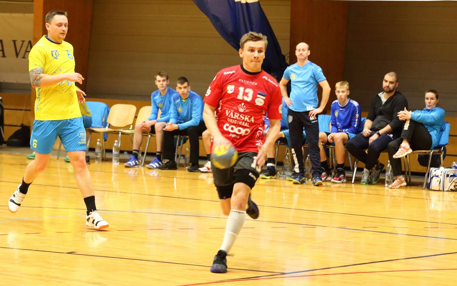 Viljandi HC oli karikavõistluste veerandfinaalis Põlva Servitist mitme sammu jagu maas, palliga Henri Sillaste