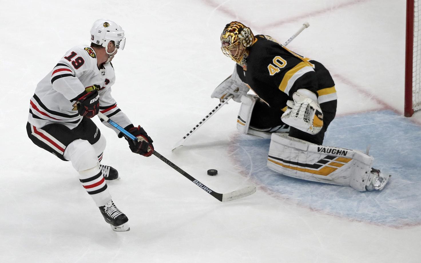 Jonathan Toews tõi Chicago Blackhawksile hooaja 11. võidu