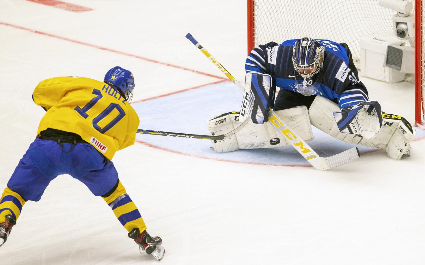 Rootsi võiduvärava viskas lisaaja lõpus Alexander Holtz.
