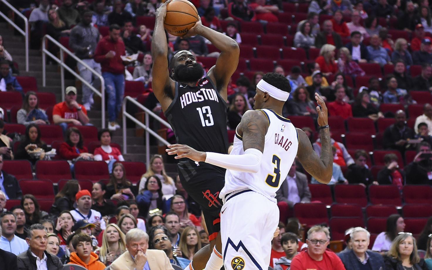 James Harden ja Torrey Craig