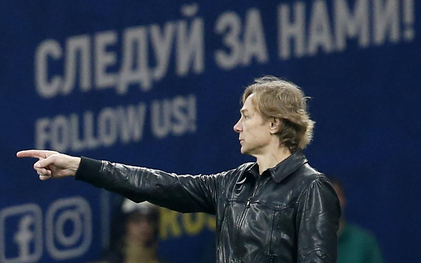 Валерий Карпин.