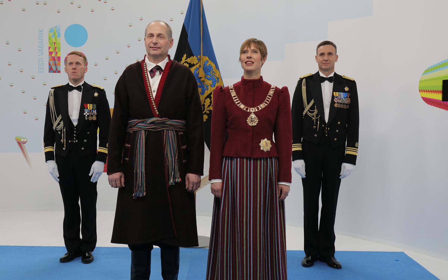 President Kersti Kaljulaid ja Georgi-Rene Maksimovski pidulikul vastuvõtul