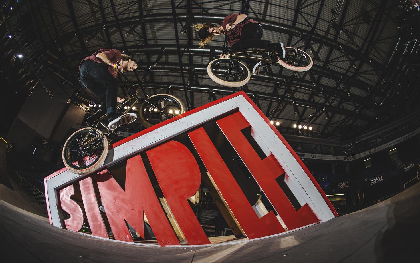 BMX-sõitjad Simple Sessionil.