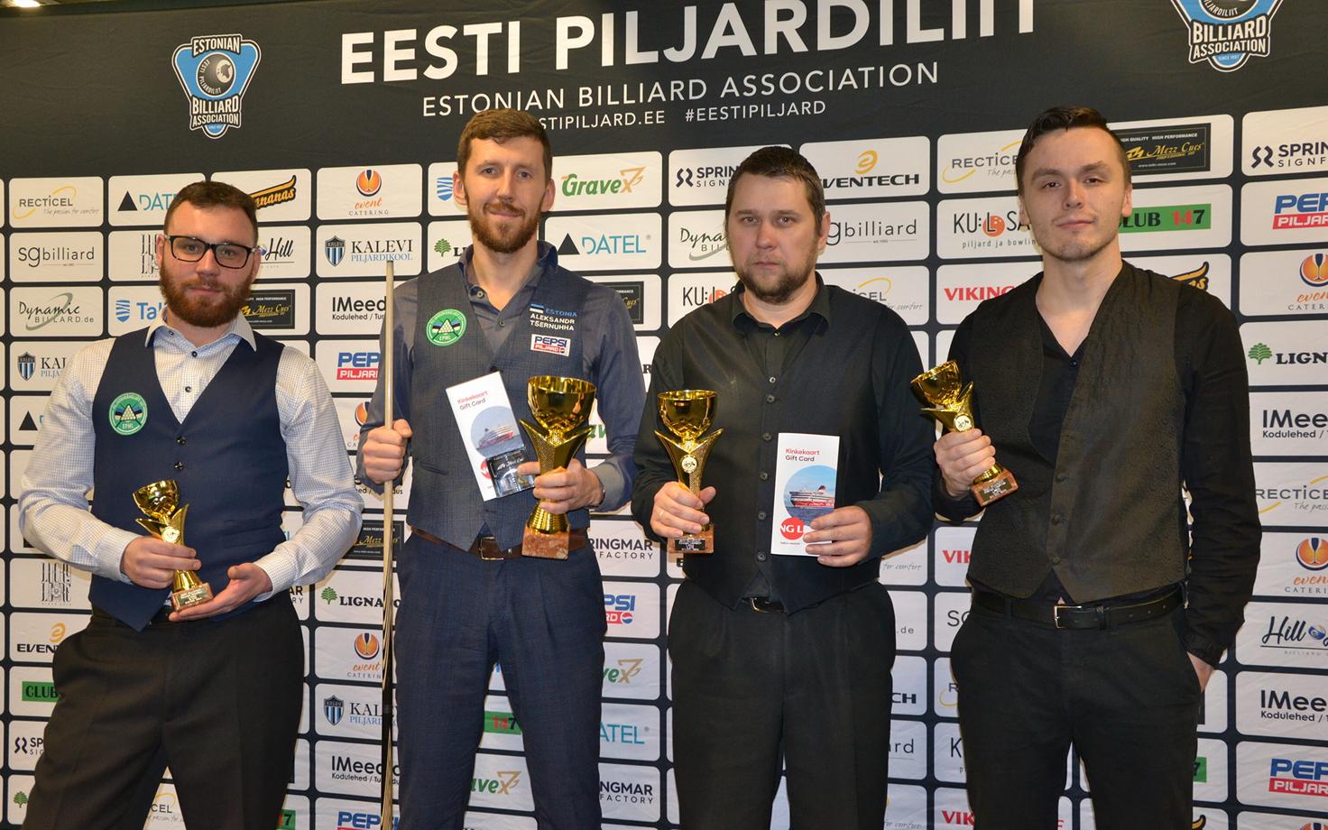 vasakult: Ratnikov, Tsernuhha, Filatov, Sokolov