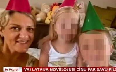 Lätlanna Kristine Misane koos lastega.