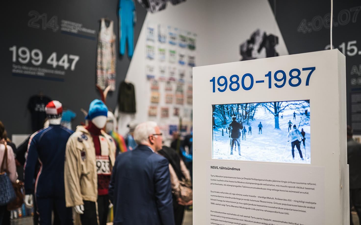 Juubelinäitus „Tartu Maraton 60” tõi suusatalve näitusesaali.