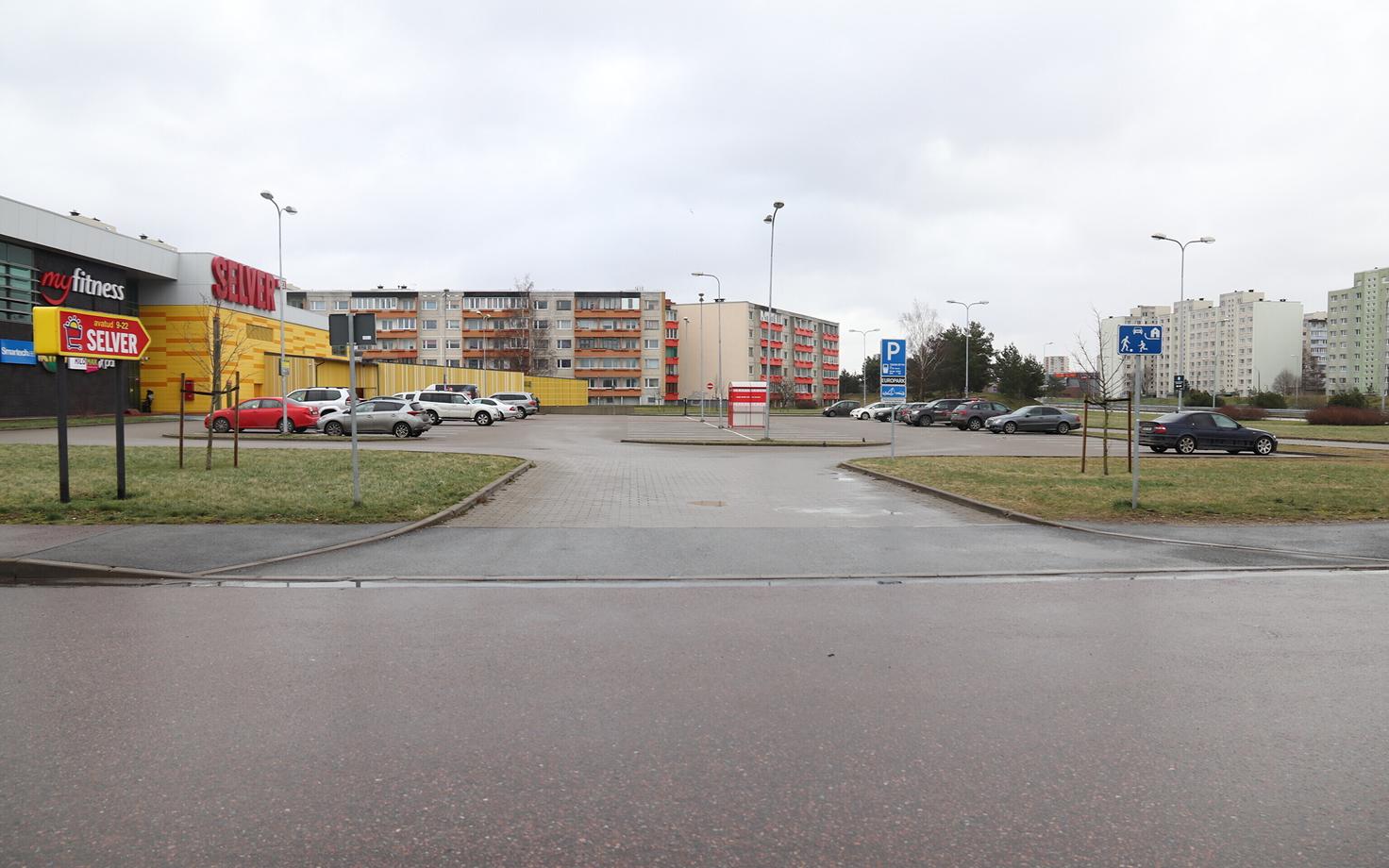 Politseinike ründamine Lasnamäel.
