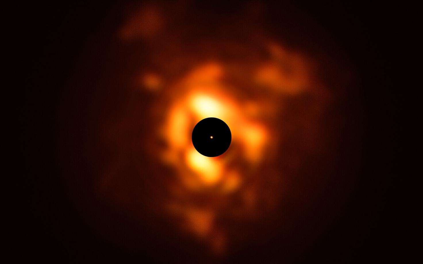 Vahepeal olulisel tuhmimaks muutunud Betelgeuse on hakanud taas eredamaks muutuma.