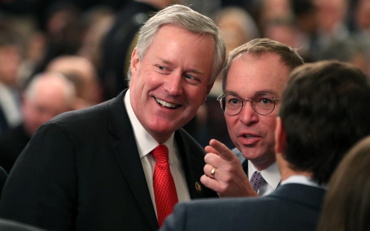 Rahvasaadik Mark Meadows (vasakul) koos oma eelkäija Mick Mulvaney'ga.