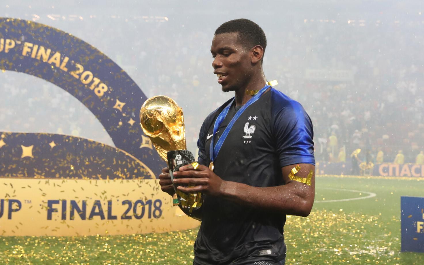 Paul Pogba jalgpalli MM-trofeega