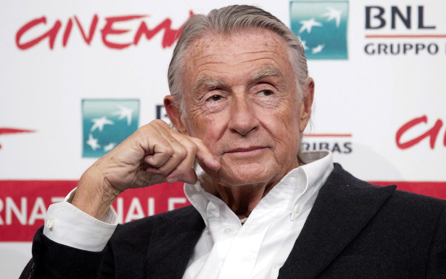 Joel Schumacher
