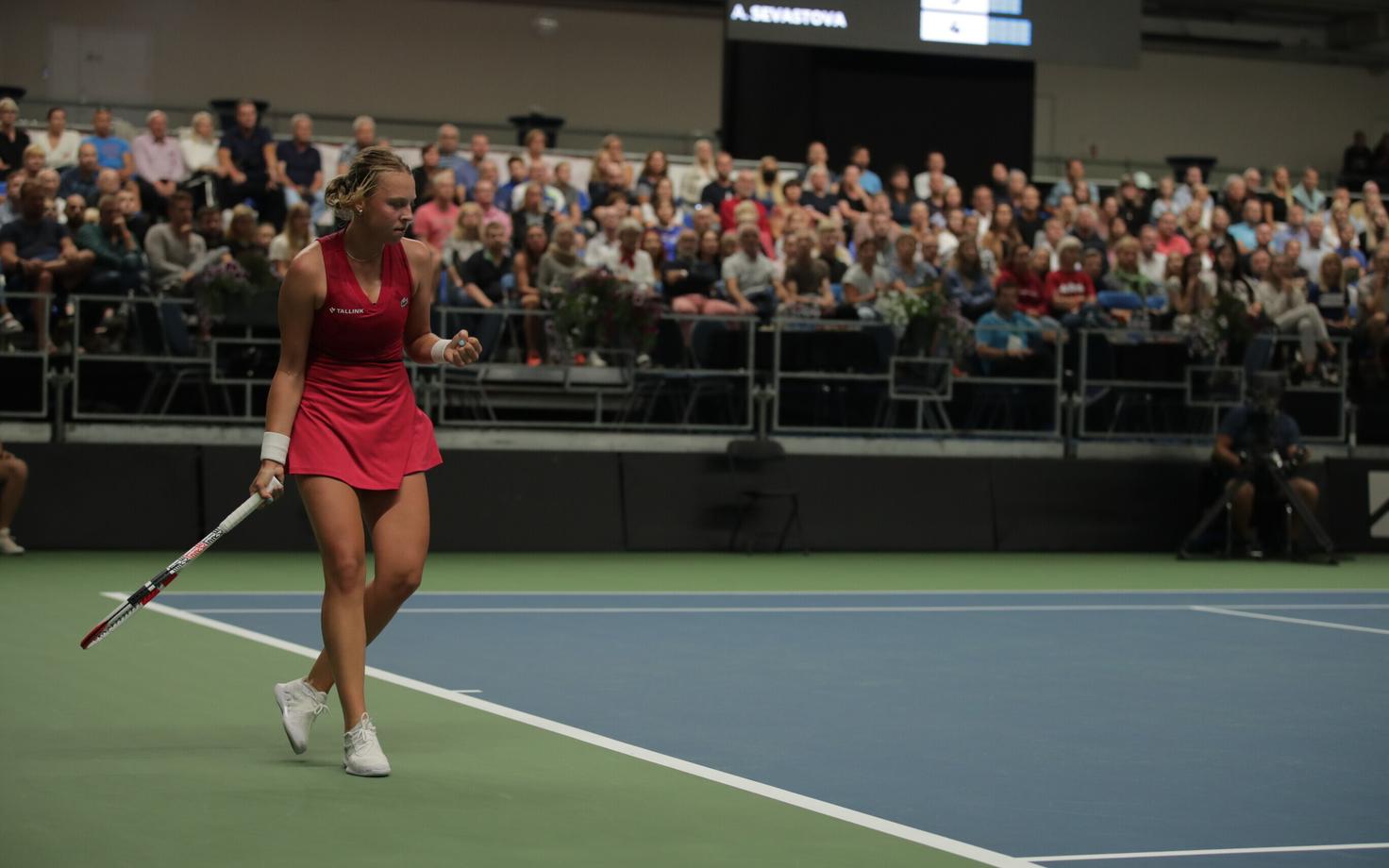 Tennise Eesti-Läti maavõistlus. Anett Kontaveit