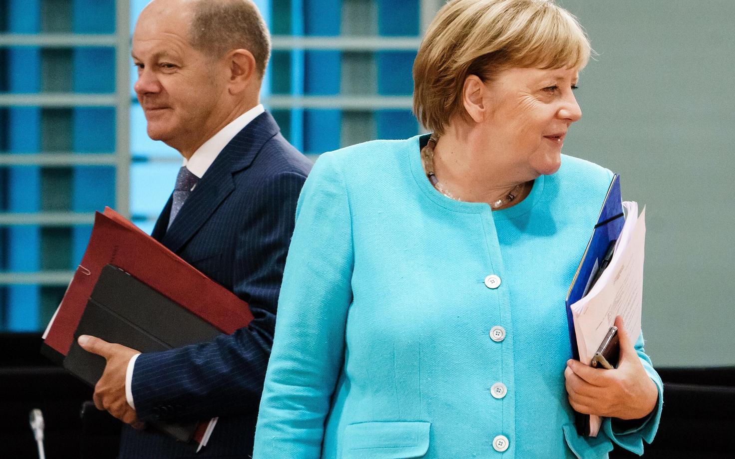 Saksamaa rahandusminister Olaf Scholz ja kantsler Angela Merkel.
