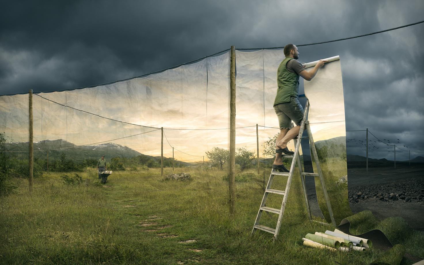 Erik Johansson avas Tallinnas Fotografiskas oma sürrealistlike piltide näituse
