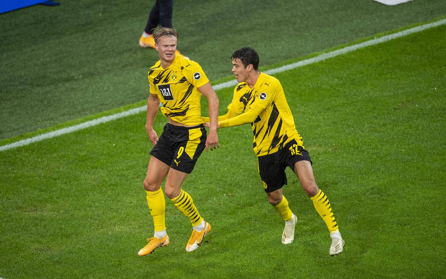 Erling Haaland ja Giovanni Reyna