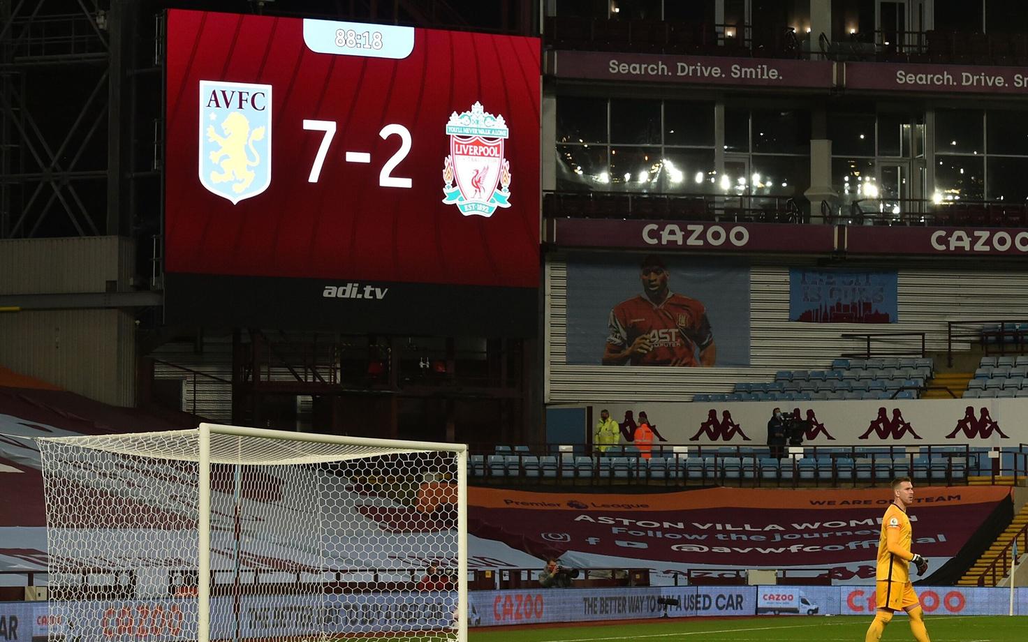 Liverpooli hispaanlasest väravavaht Adrian skooritabloo ees
