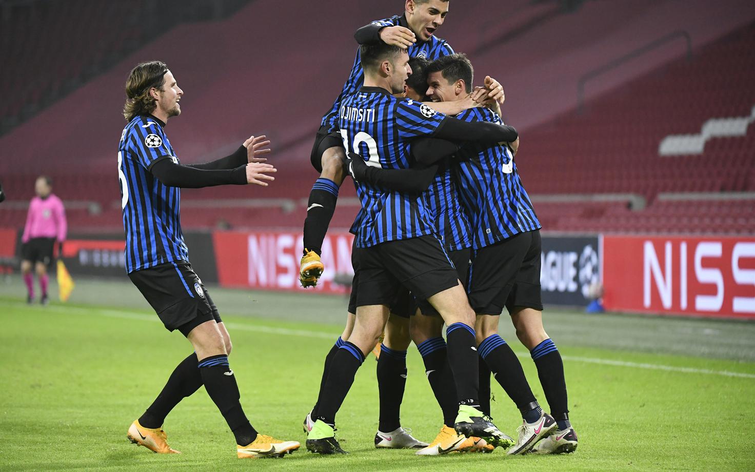 Atalanta alistas otsustavas Meistrite liiga alagrupimängus kümnekesi jäänud Ajaxi ja pääses edasi