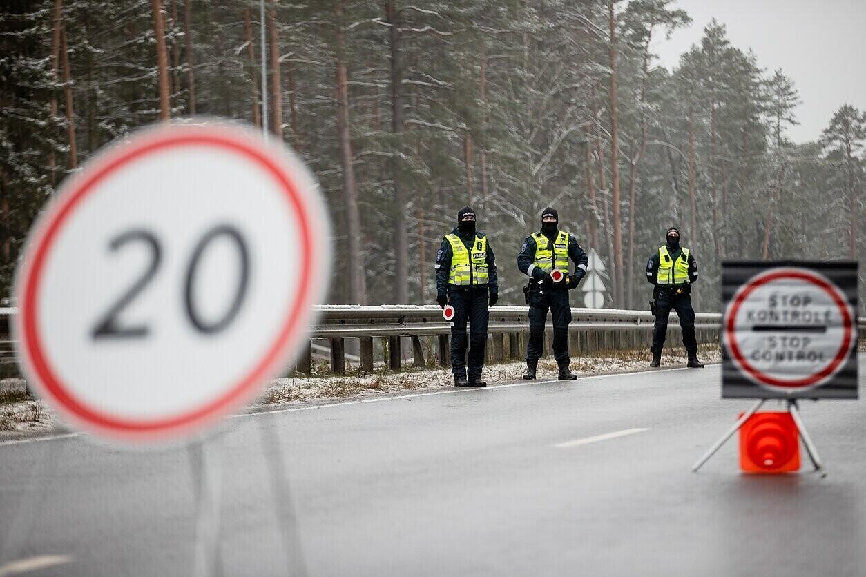 Politsei teetõke Vilniuse piiril