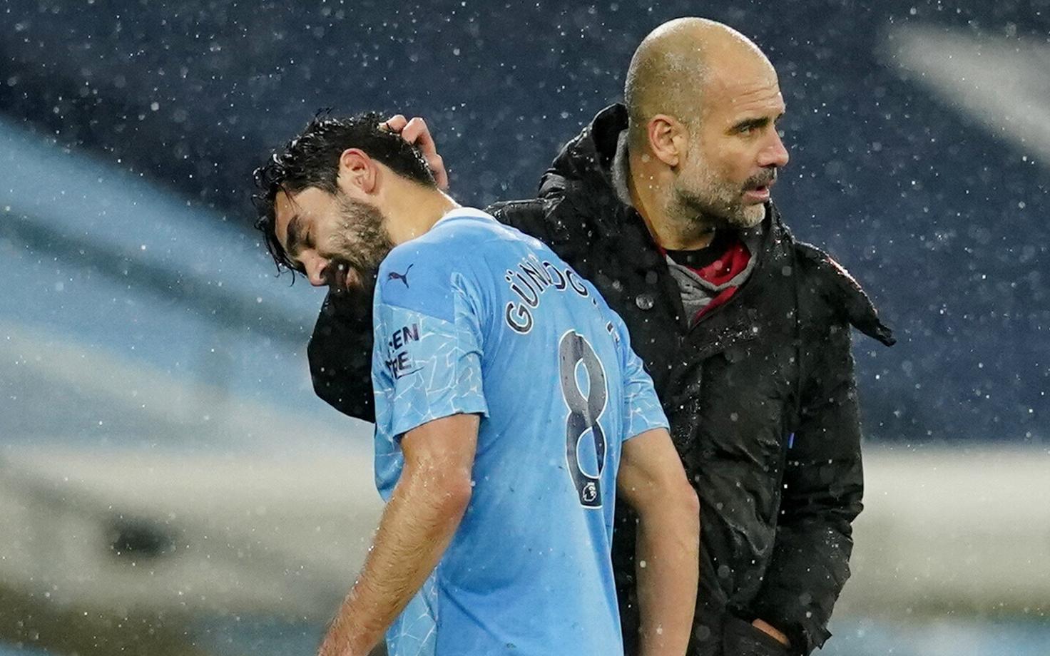Pep Guardiola (paremal)