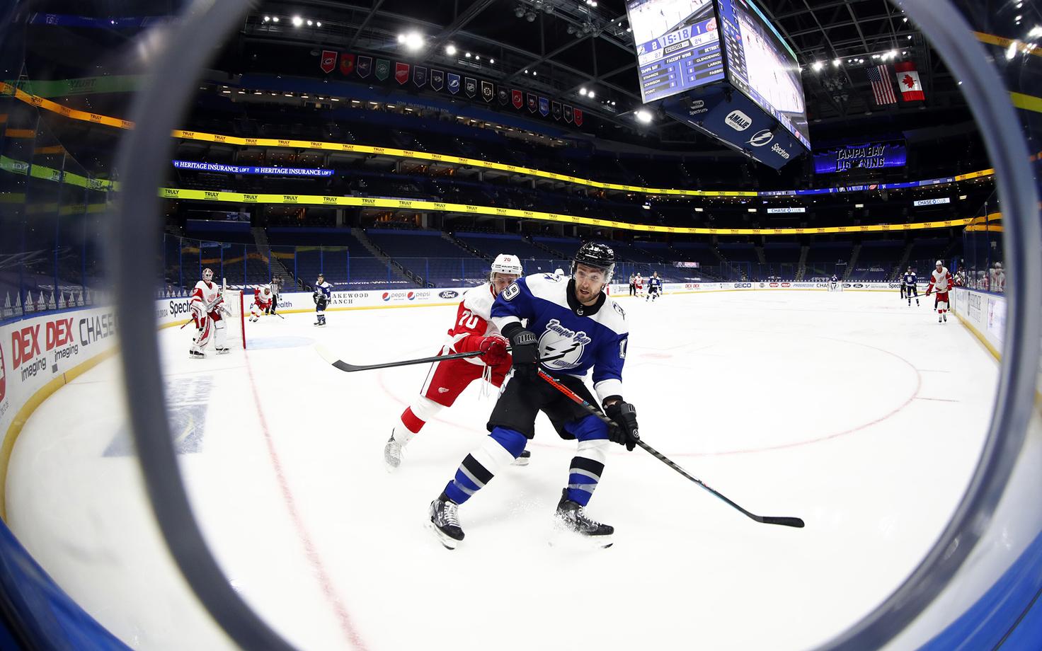 Barclay Goodrow skooris Tampa Bay lihtningu võidumängus kahe väravaga
