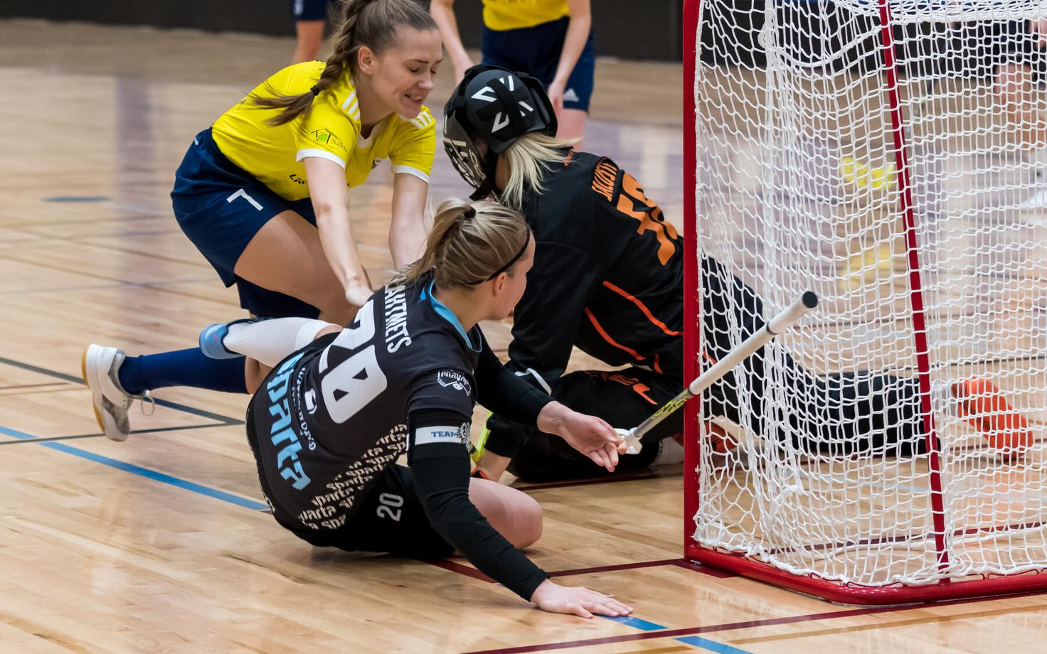 Naiste saalihokiliiga: Sparta naiskond - SK Link/Saku