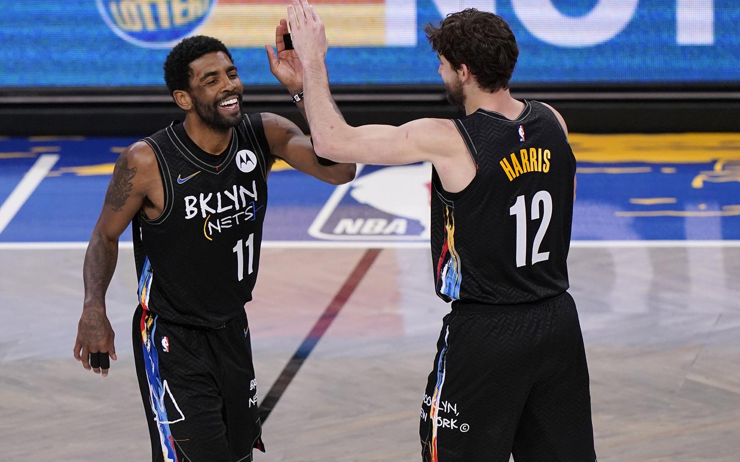 Kyrie Irving ja Joe Harris