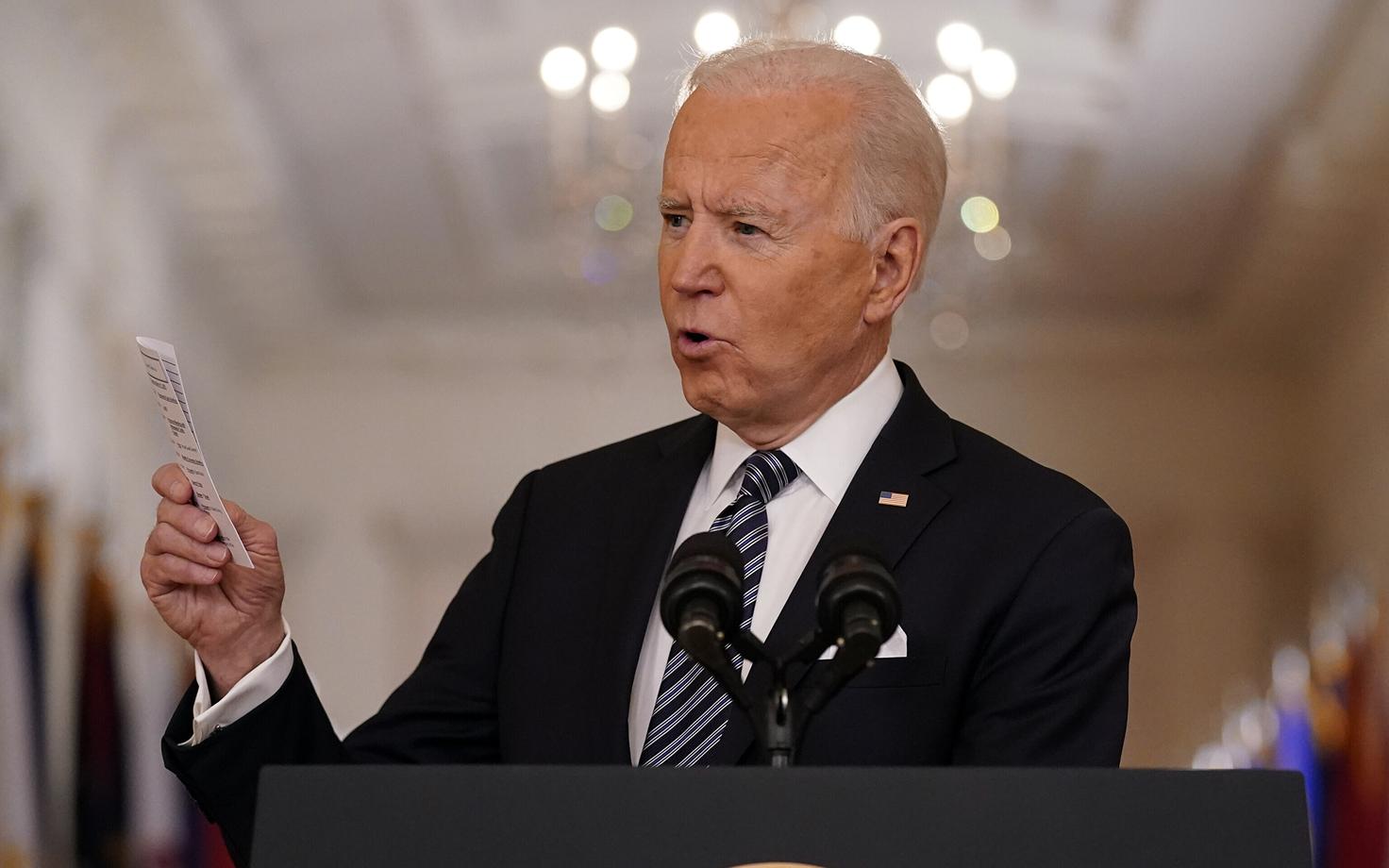 Joe Biden Valgest Majast telepöördumist tegemas.