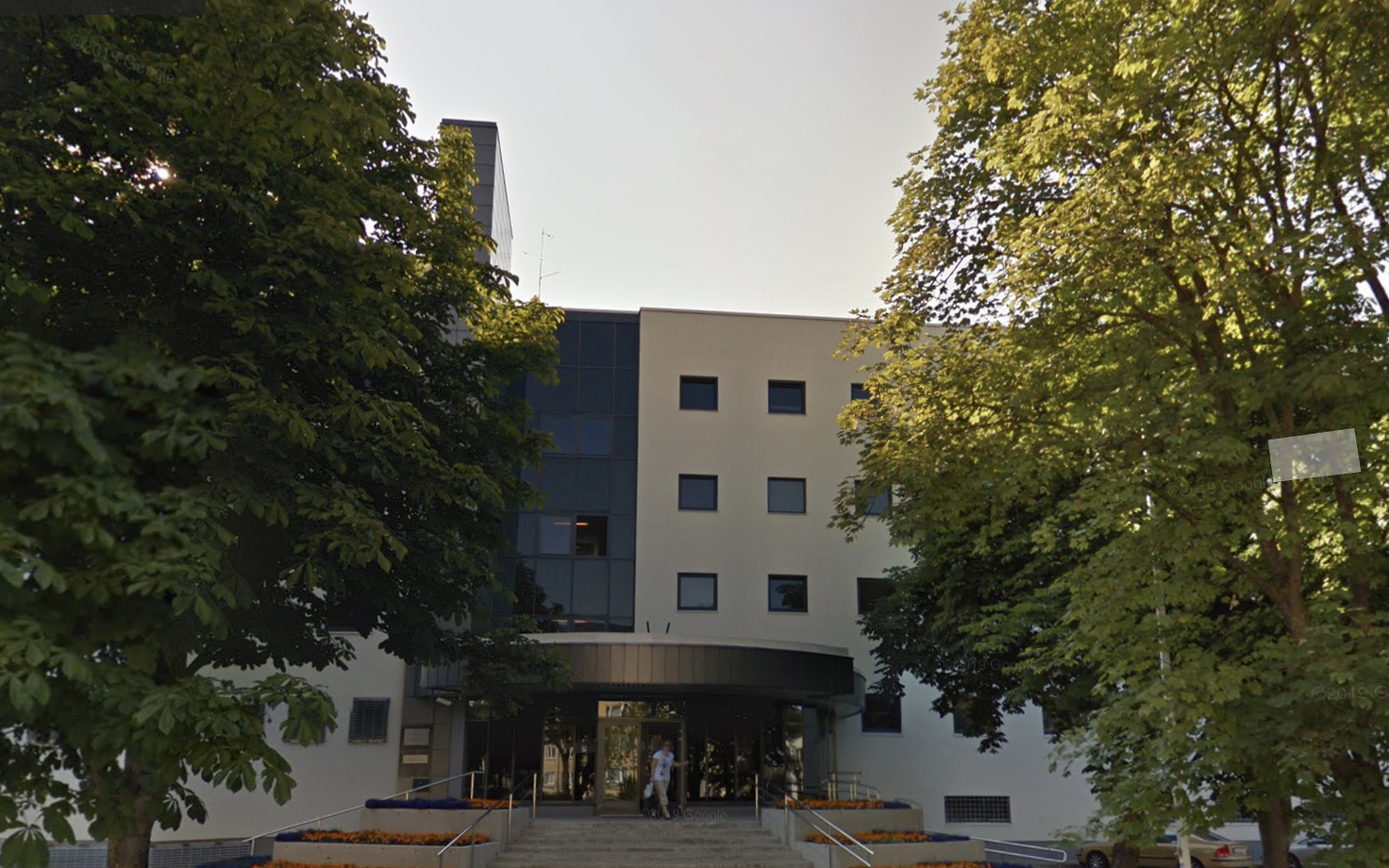 Politsei praegune hoone Rahumäe teel.