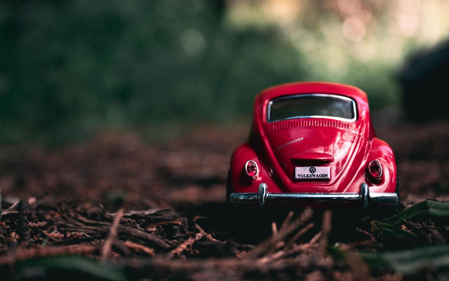 Kuuldused Volkswageni nimevahetusest langetasid ettevõtte börsiväärtust ühe päevaga peaaegu neli protsenti.