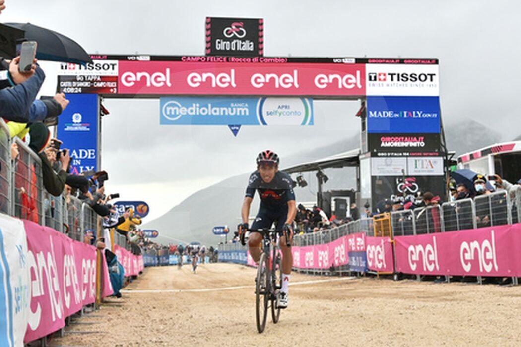Egan Bernal oli Giro üheksandal etapil kiireim rattur.