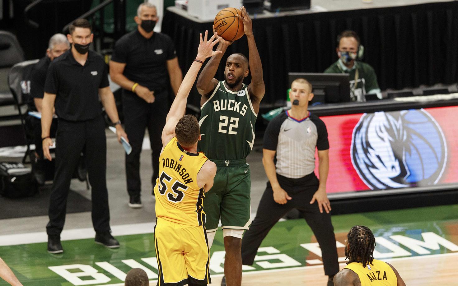 Khris Middleton (palliga).