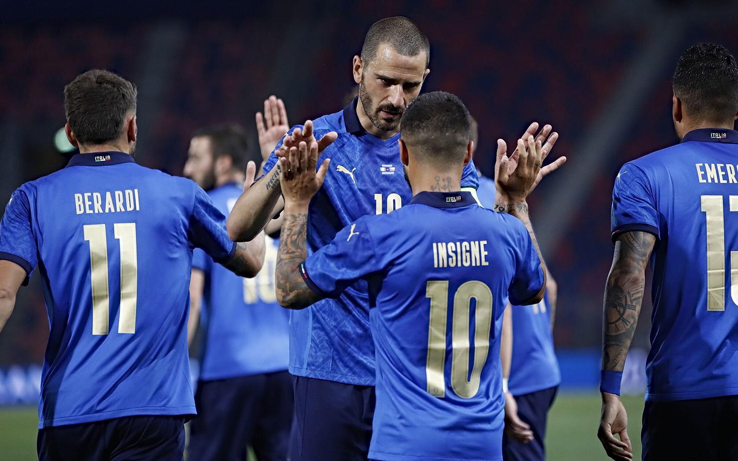 Lorenzo Insigne ja Leonardo Bonucci