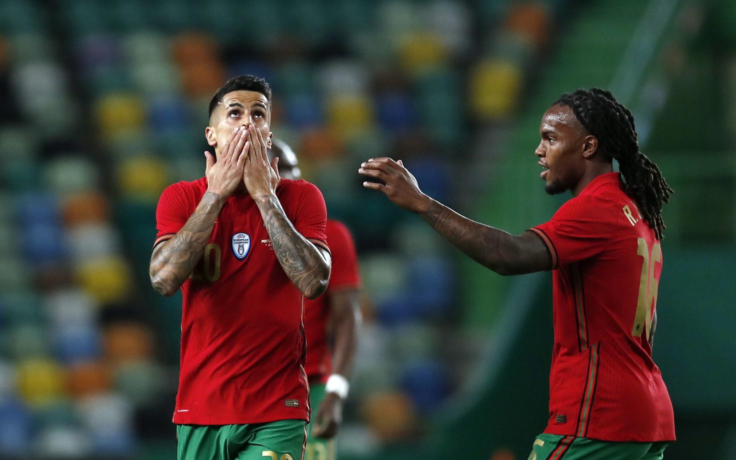 Joao Cancelo ja Renato Sanches
