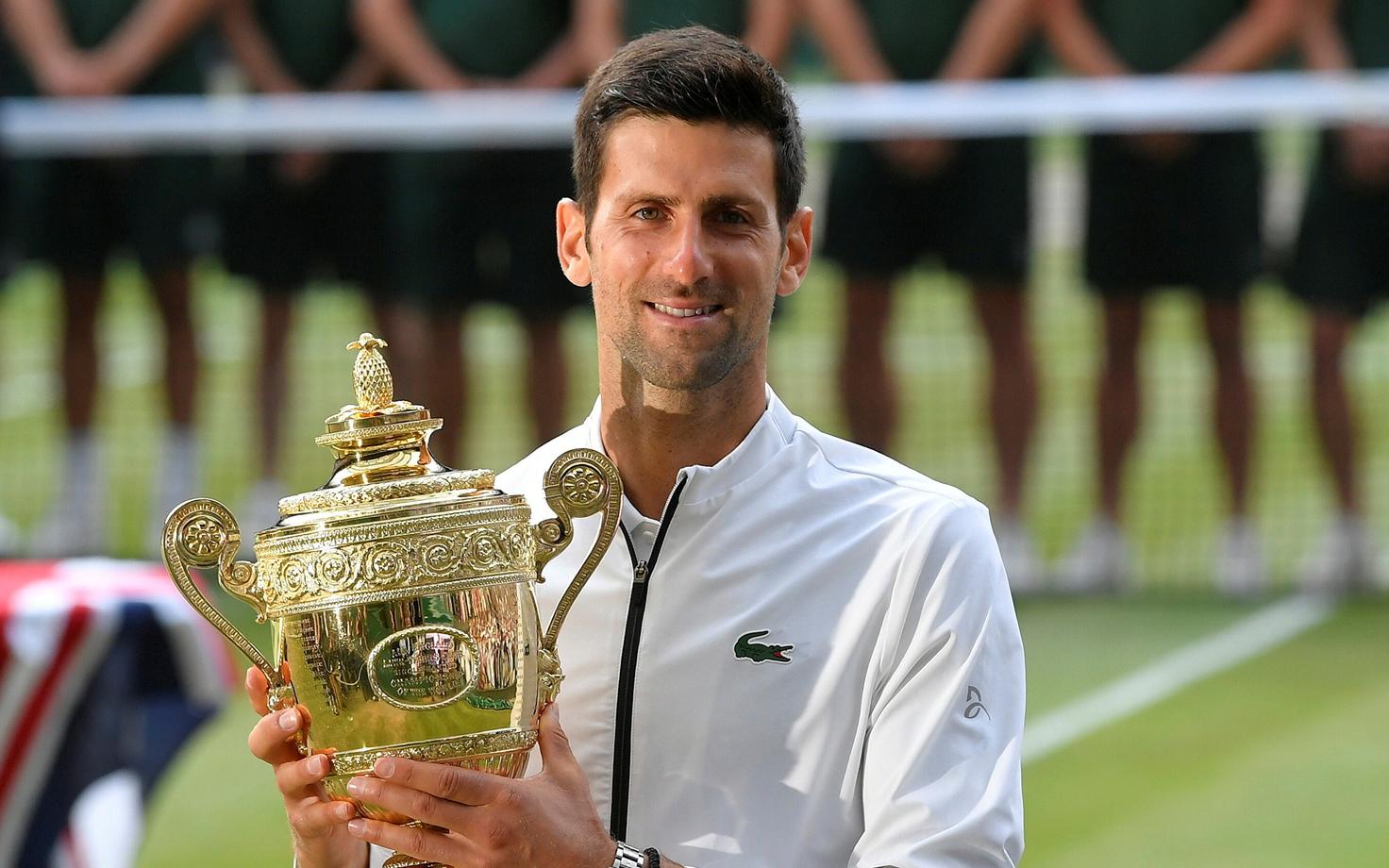 Novak Djokovic Wimbledoni karikaga 2019. aastal