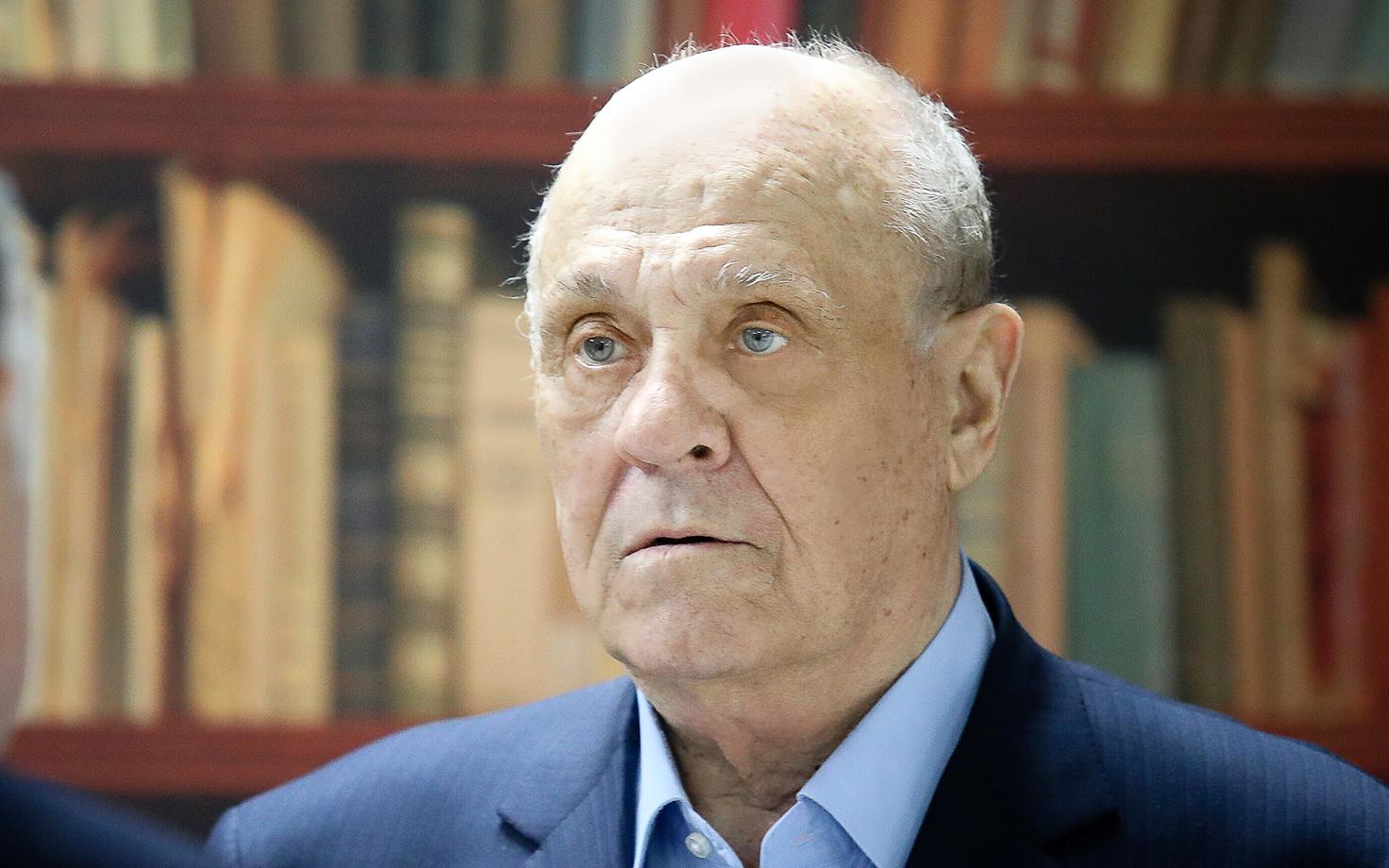 Vladimir Menšov