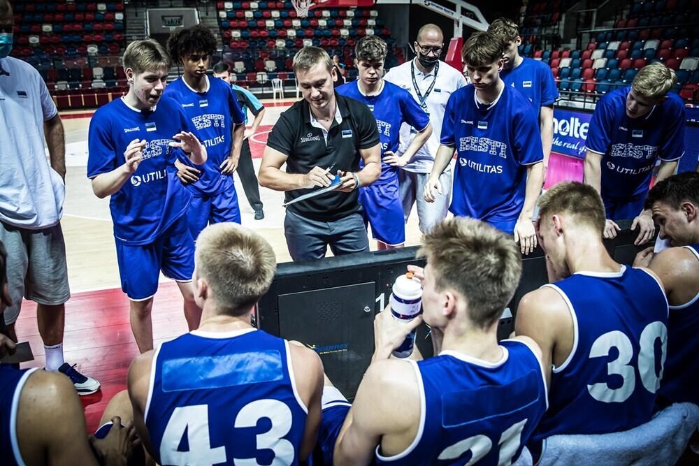 Eesti U-18 korvpallikoondis