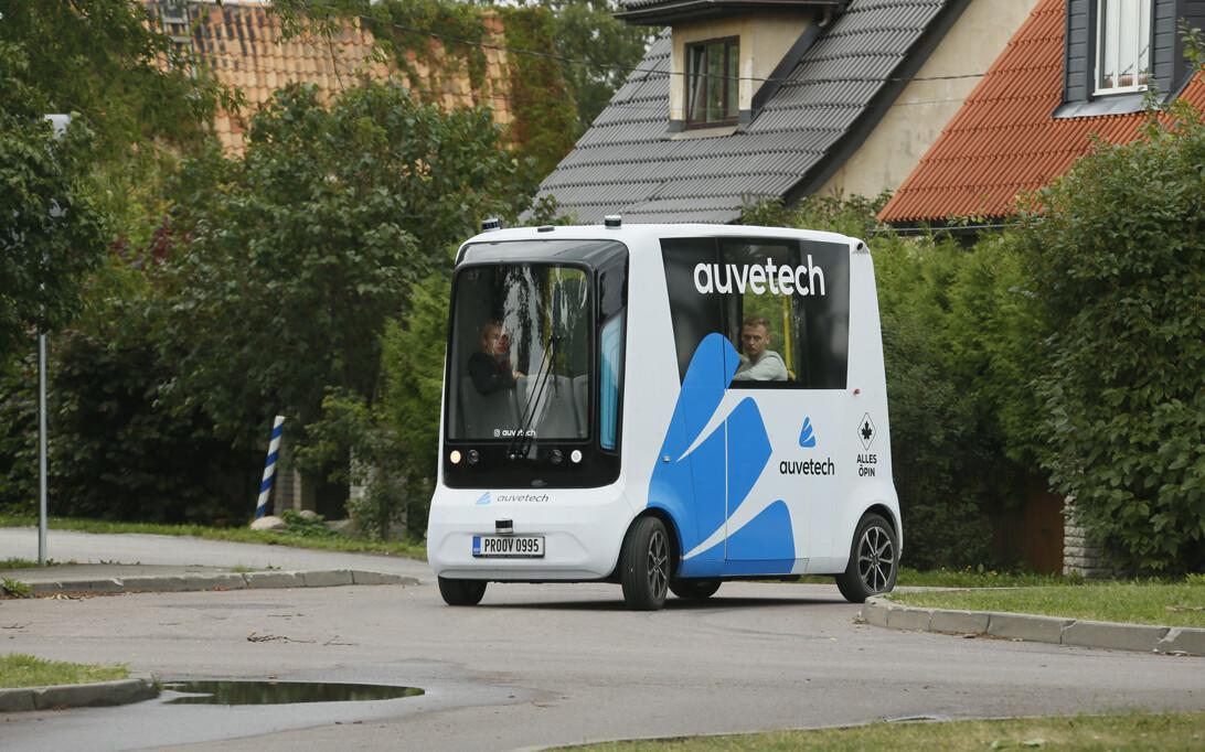 Беспилотный автобус.