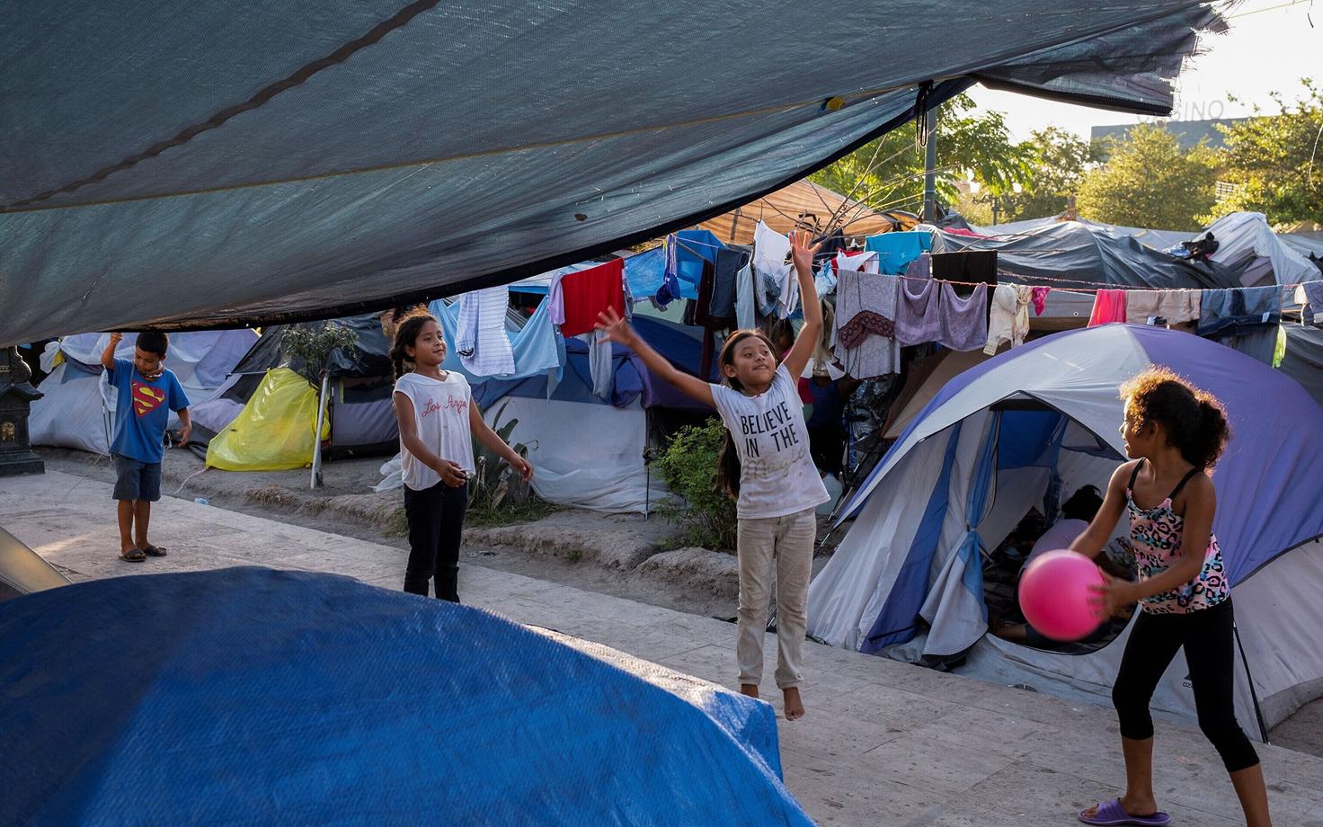 Mehhikosse tagasi saadetud migrandid.