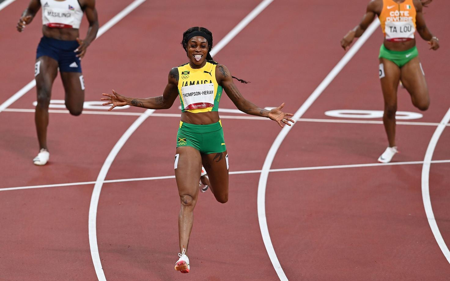 Elaine Thompson-Herah Tokyo olümpiamängudel.
