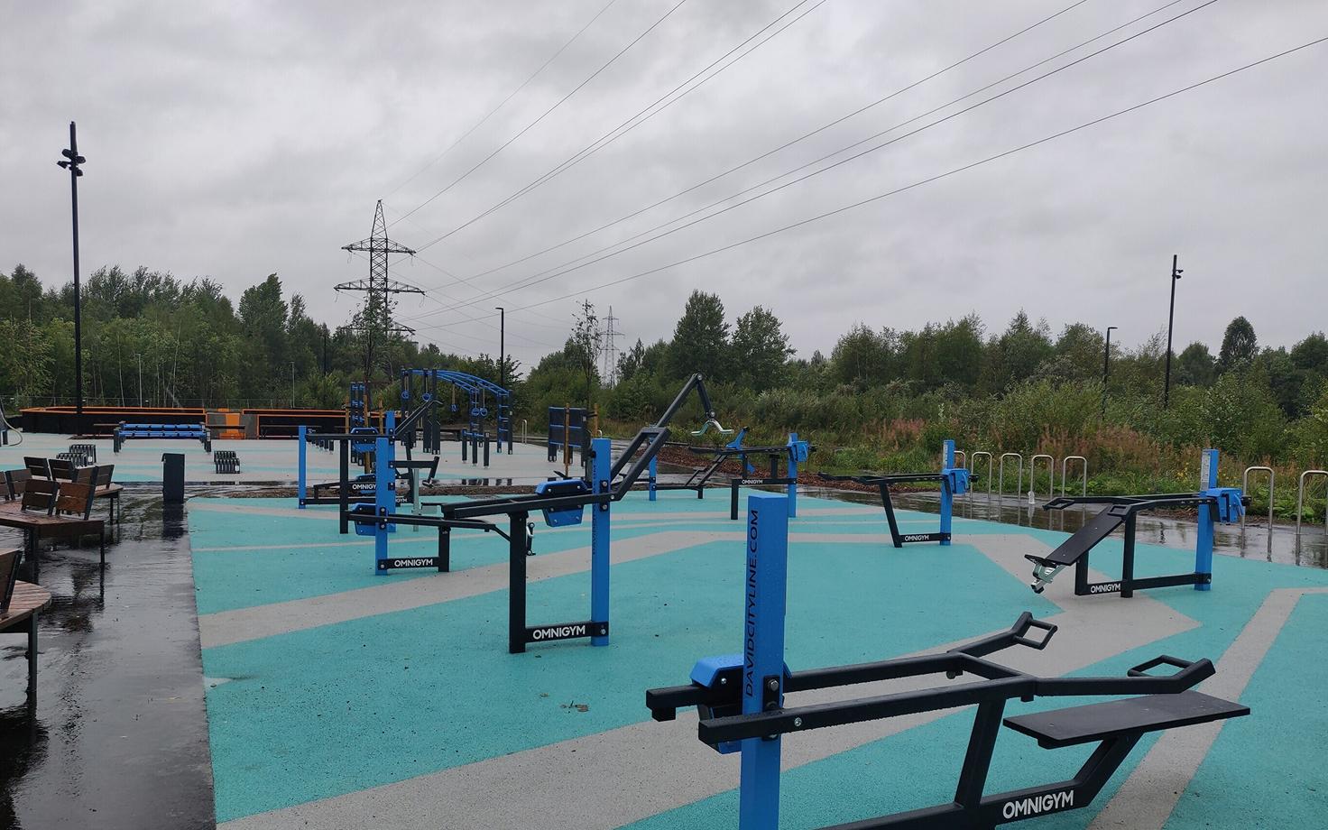 Тренажеры в парке Тондираба.