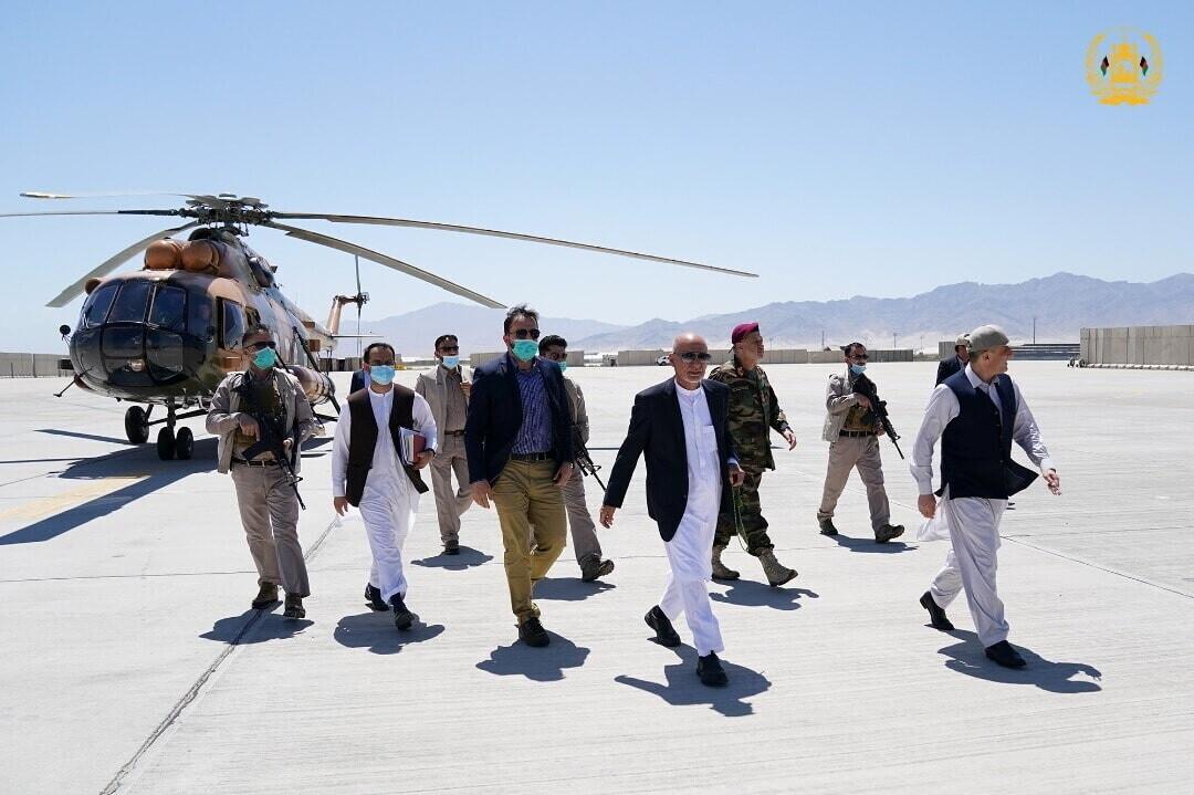 Endine Afganistani president Ashraf Ghani Bagrami lennujaamas