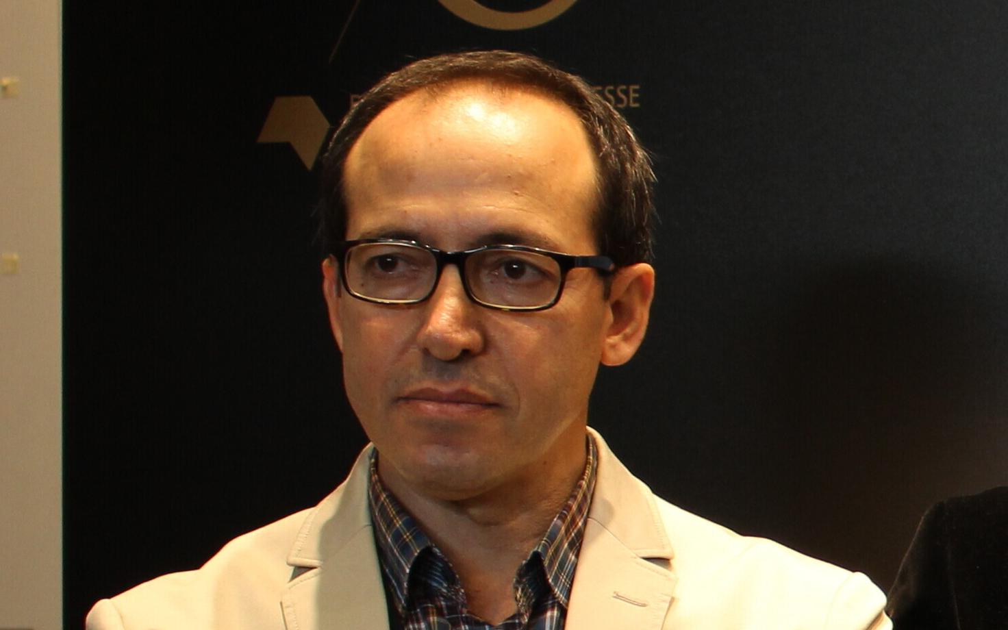 Burhan Sönmez