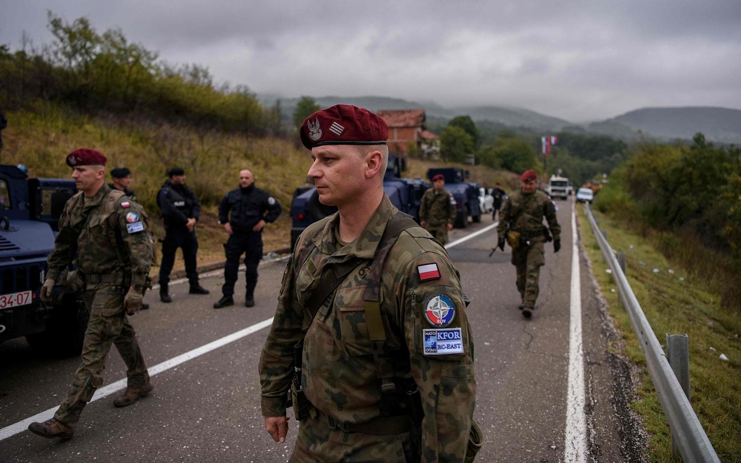 NATO sõdurid Serbia-Kosovo piiril