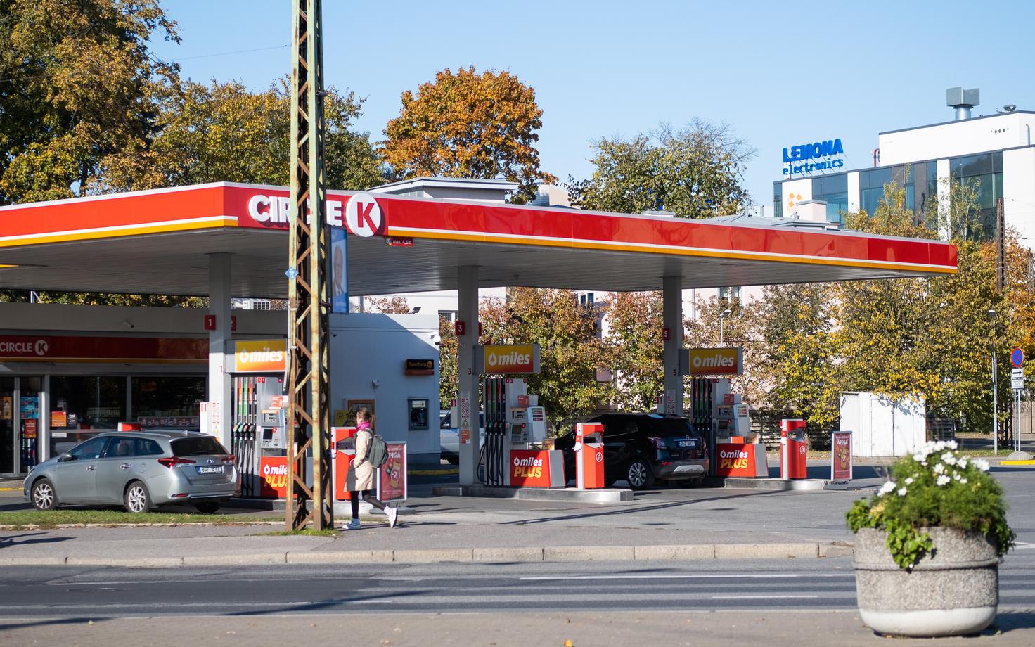 Автозаправочная станция Circle K.