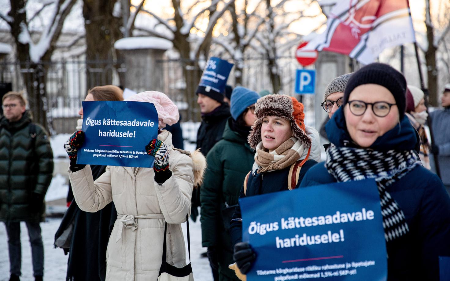 Meeleavaldus Toompeal, kus nõuti kõrghariduse rahastuse parandamist