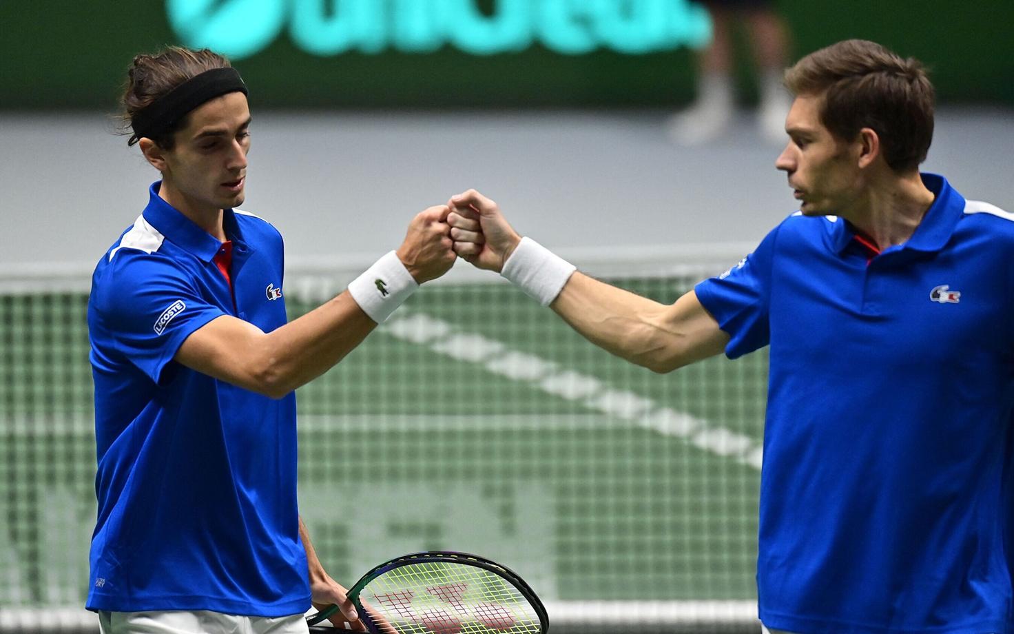Pierre-Hugues Herbert (vasakul) ja Nicolas Mahut