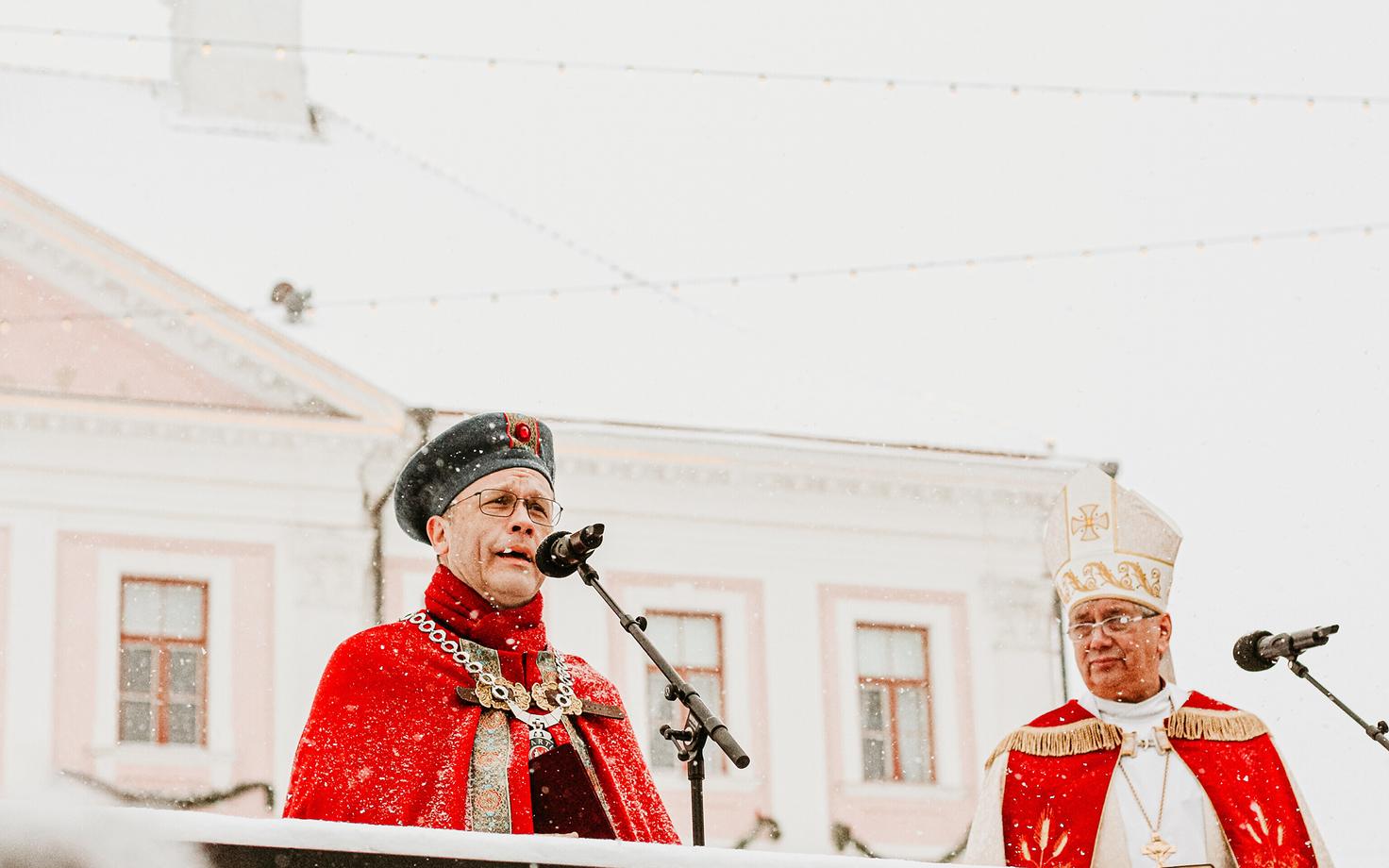 Tartu linnapea Urmas Klaas kuulutas välja jõulurahu.